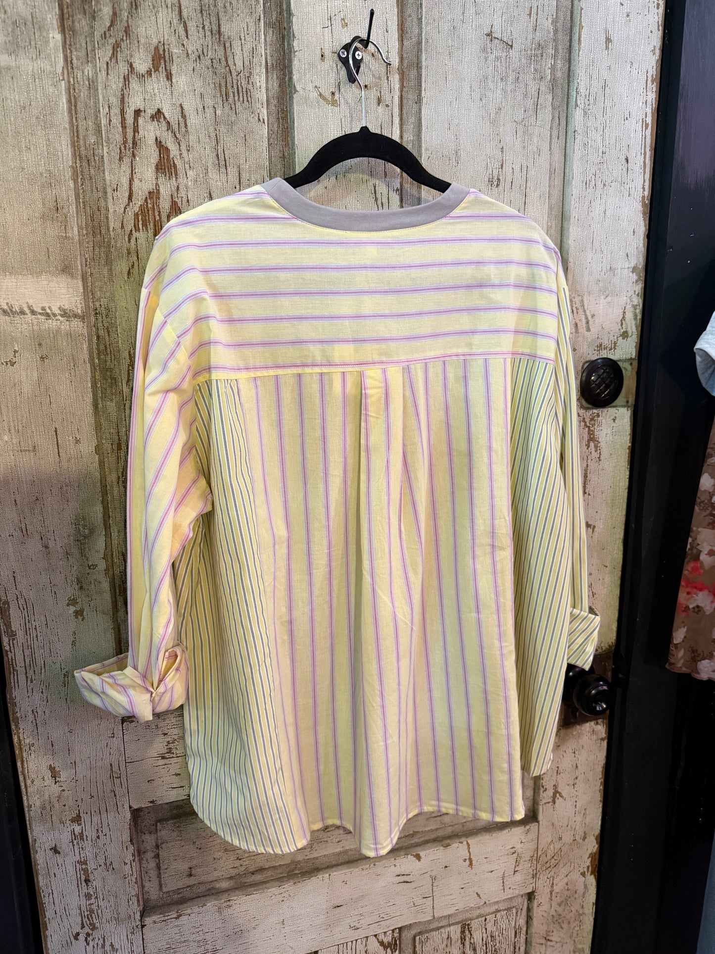 Long sleeve spring top
